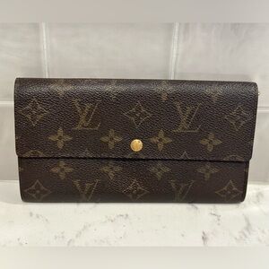 Authentic Louis Vuitton wallet